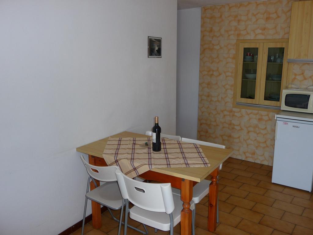 Casa Logo Apartment Plesio Room photo